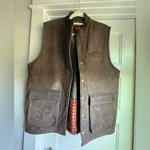 Braevalo Suede Leather Men's Quilted Brown Vest
